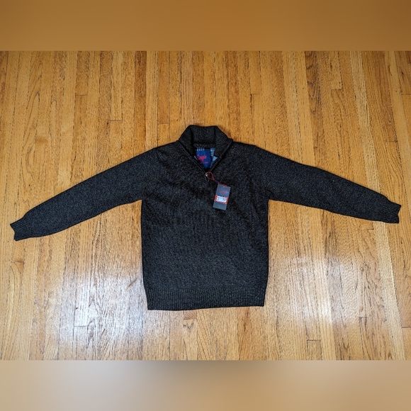 Sweater - Picture 9 of 10